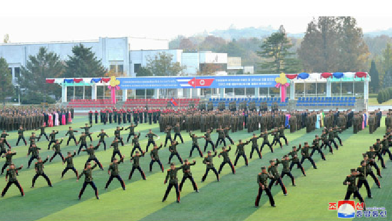 古巴領(lǐng)導(dǎo)人參觀朝鮮神秘軍校 看學(xué)員格斗訓(xùn)練